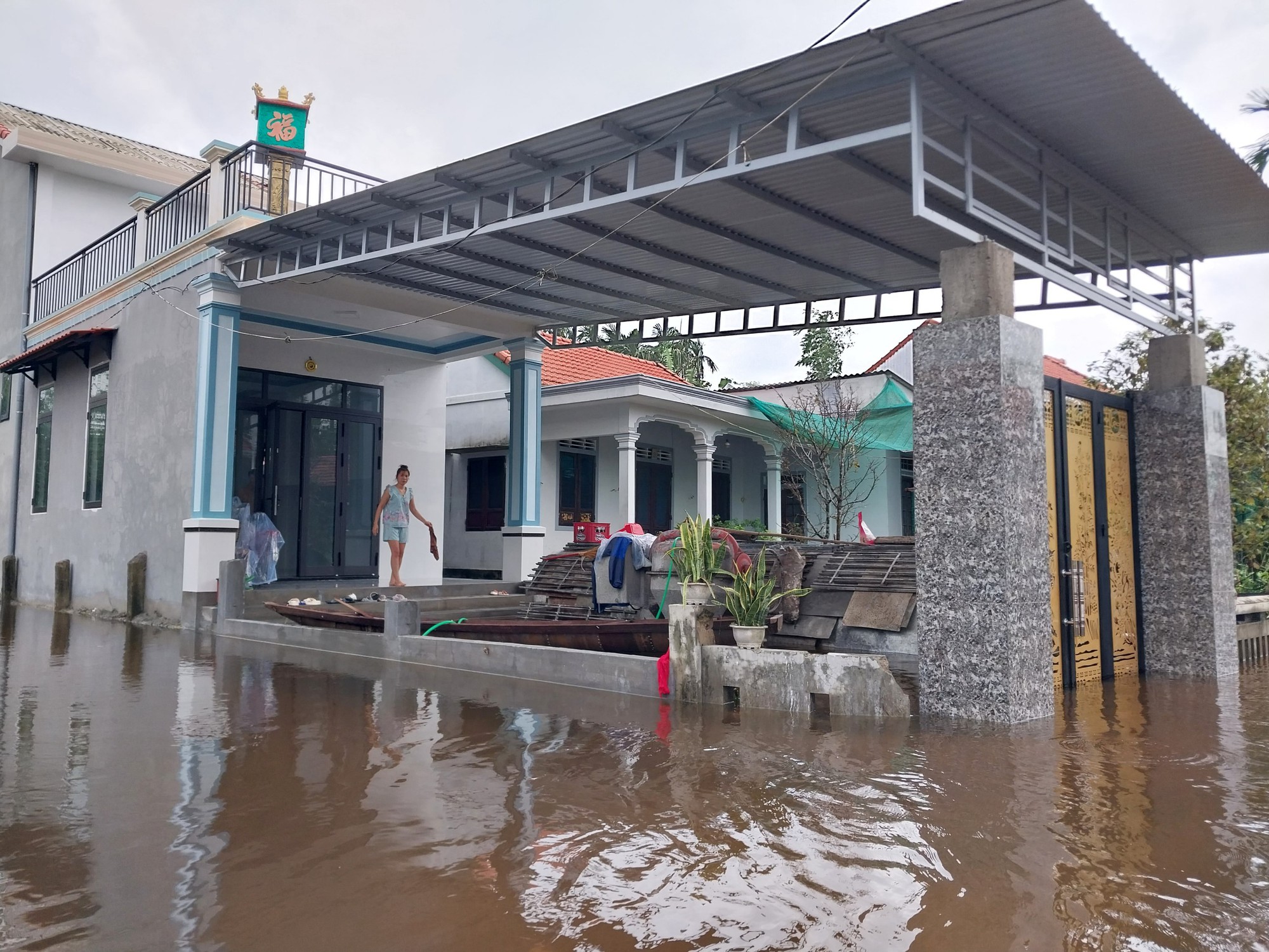 Cận cảnh ngập lụt ở hạ du Thủy điện Hương Điền - Ảnh 16.