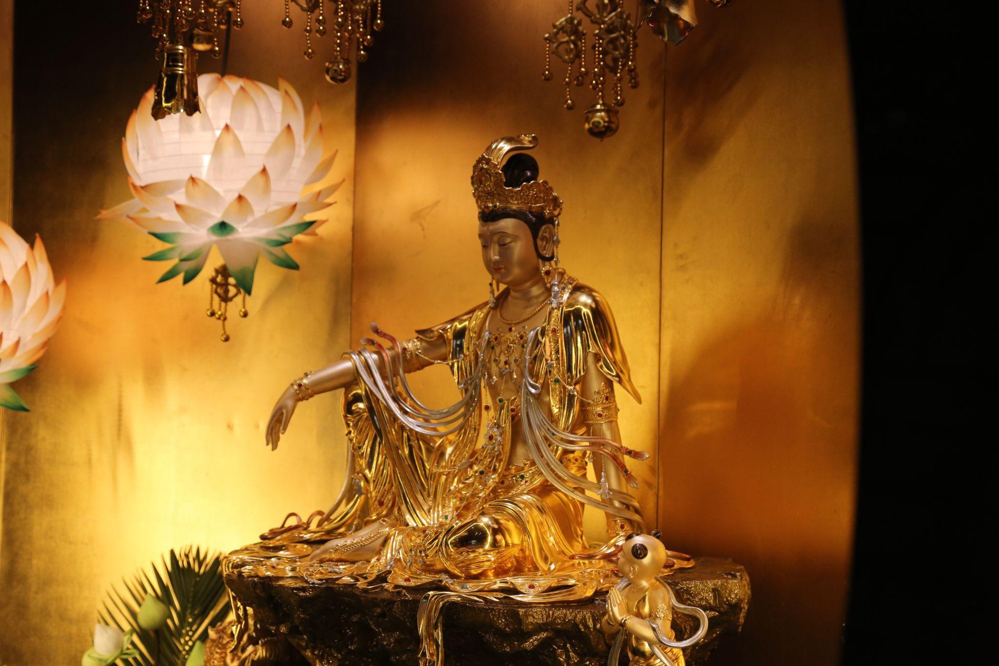 Phật tử mong chờ ngày lễ Vía Quán Thế Âm xuất gia tại núi Bà Đen Tây Ninh - Ảnh 4.
