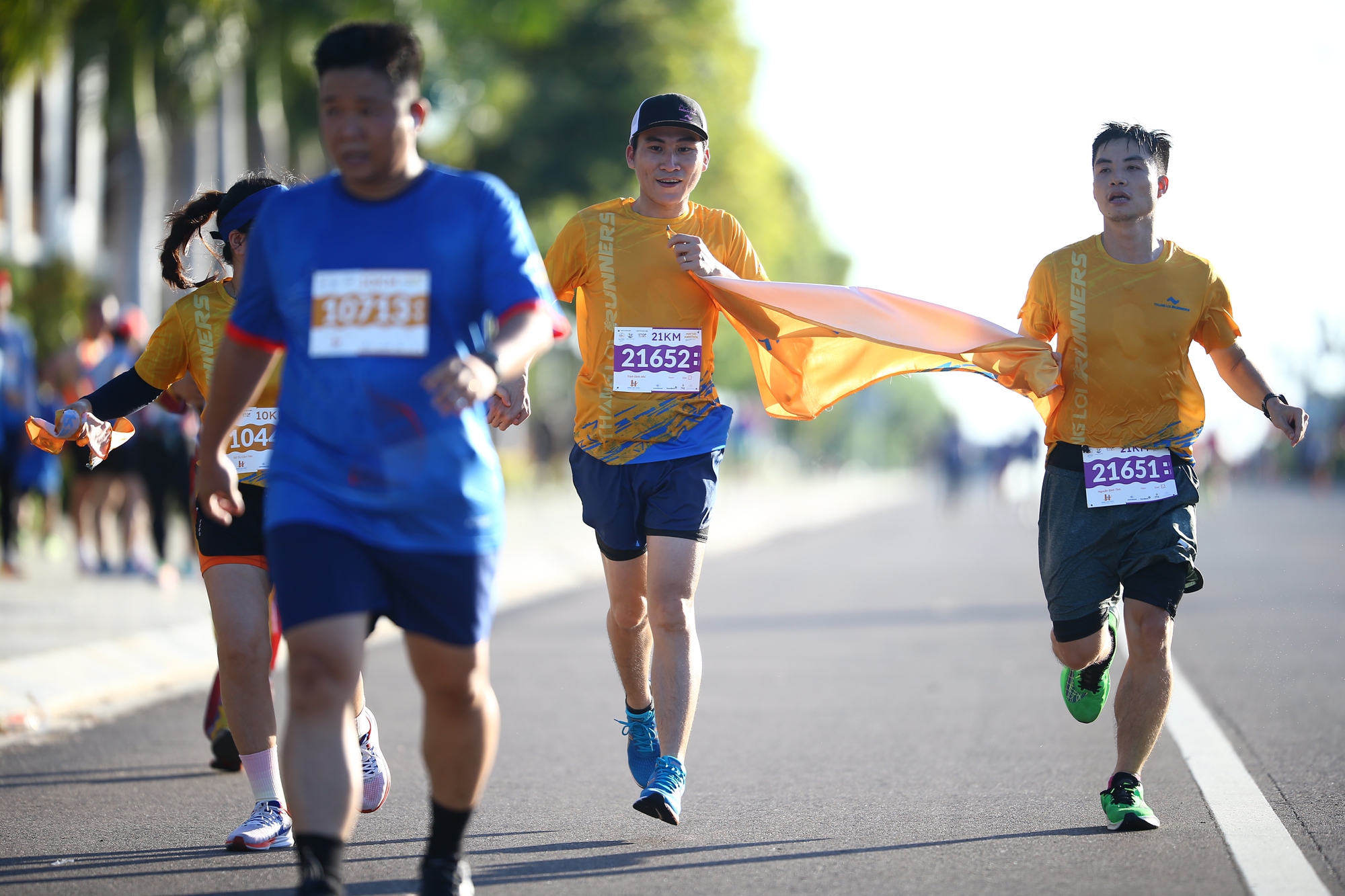 Cựu tuyển thủ Phạm Thị Bình chinh phục Phan Thiết Marathon 2023 - Ảnh 11.