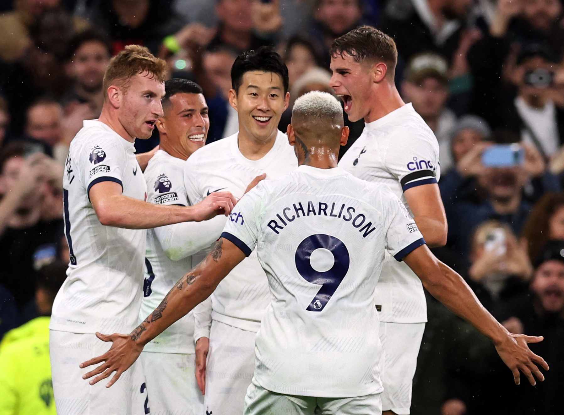 Sát thủ xứ Hàn lập công, Tottenham lên đỉnh bảng Ngoại hạng - Ảnh 8.