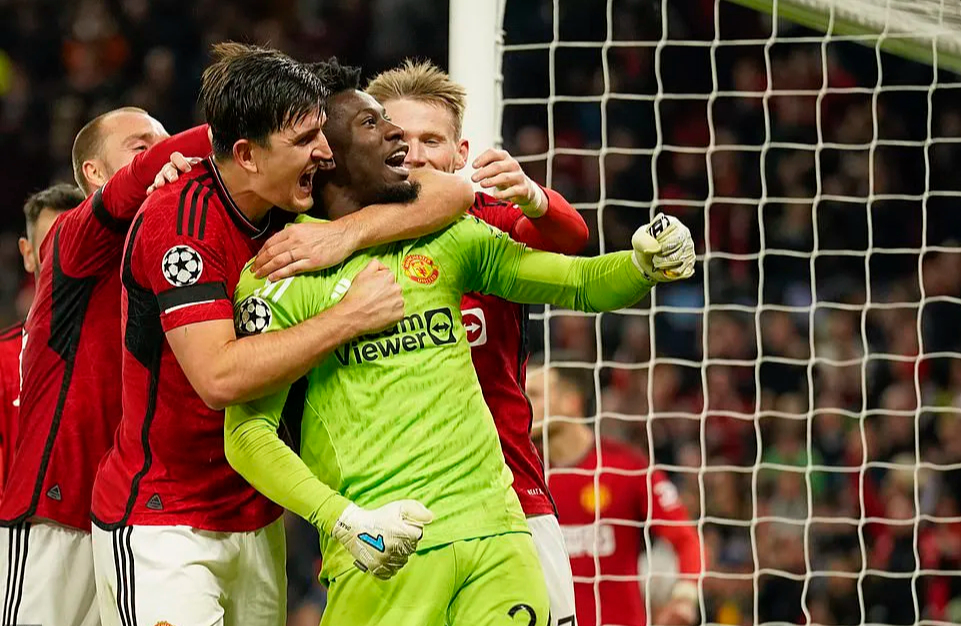 Maguire và Onana tỏa sáng, Man United thắng nghẹt thở ở Champions League - Ảnh 8.