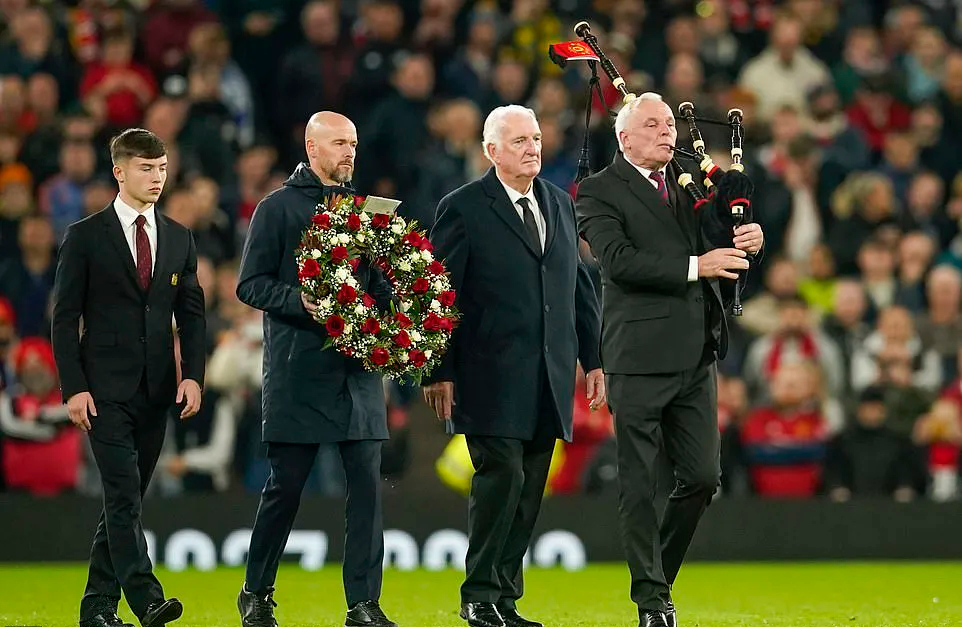 Maguire và Onana tỏa sáng, Man United thắng nghẹt thở ở Champions League - Ảnh 1.