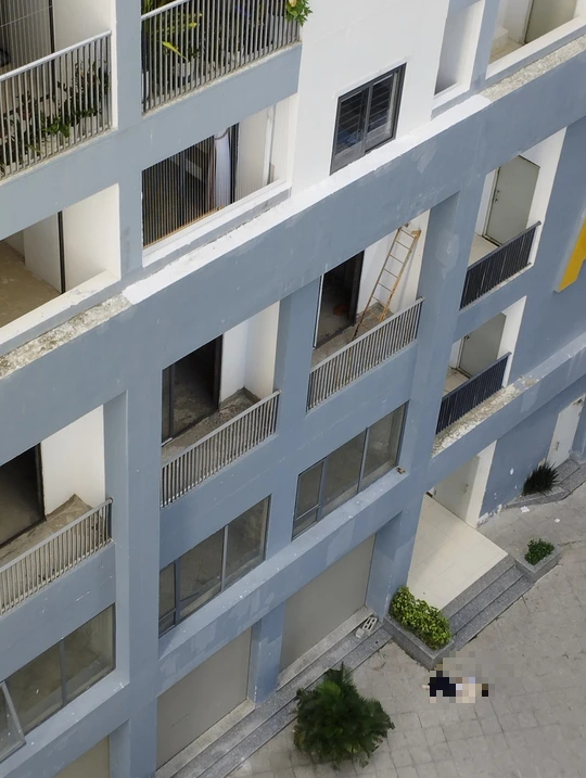 Một nữ sinh tử vong vì rơi từ tầng 8 chung cư ở Nha Trang - Ảnh 2.