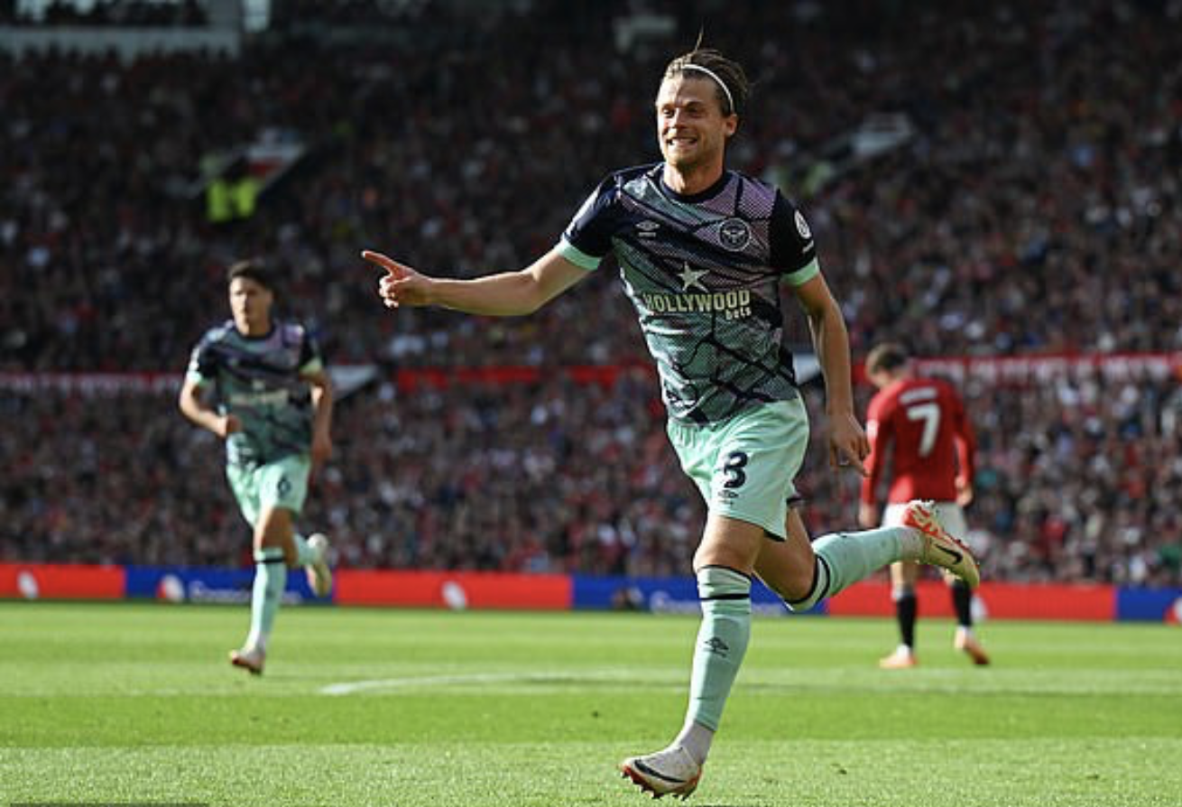 Người hùng McTominay tỏa sáng, Man United thắng nghẹt thở Brentford - Ảnh 3.