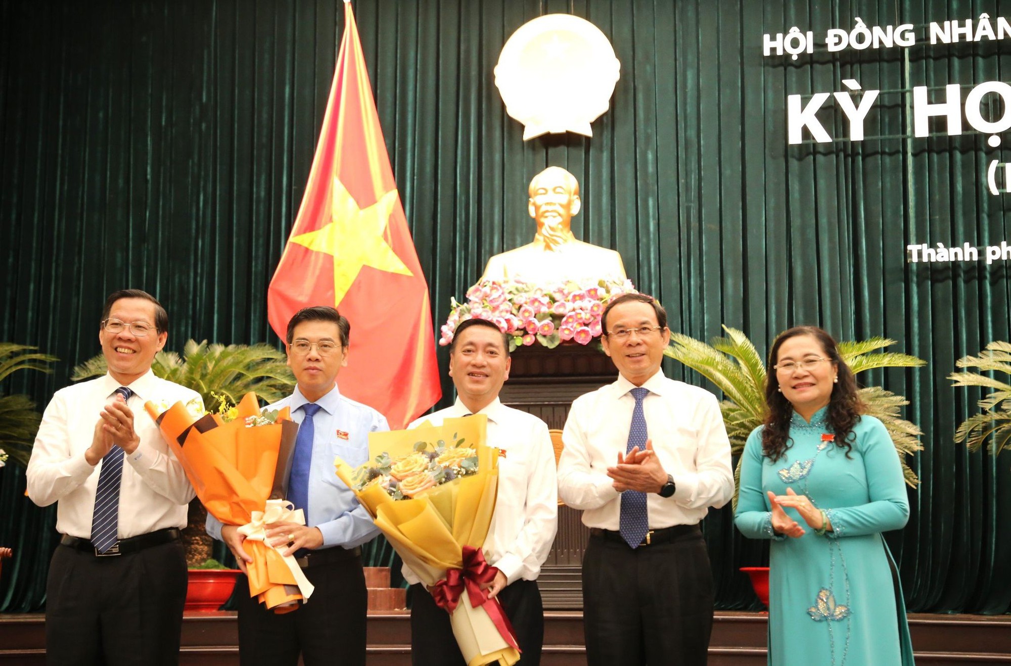 Ông Nguyễn Văn Dũng được bầu làm Phó Chủ tịch UBND TP HCM - Ảnh 2.