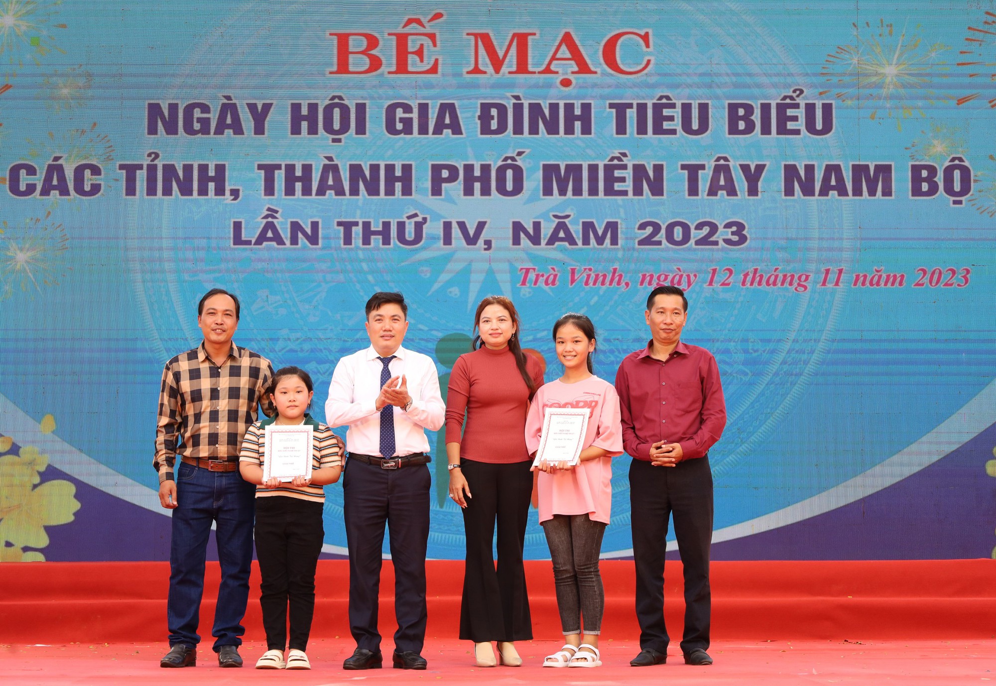 Bế mạc và trao giải Ngày hội Gia đình tiêu biểu miền Tây Nam Bộ - Ảnh 5.