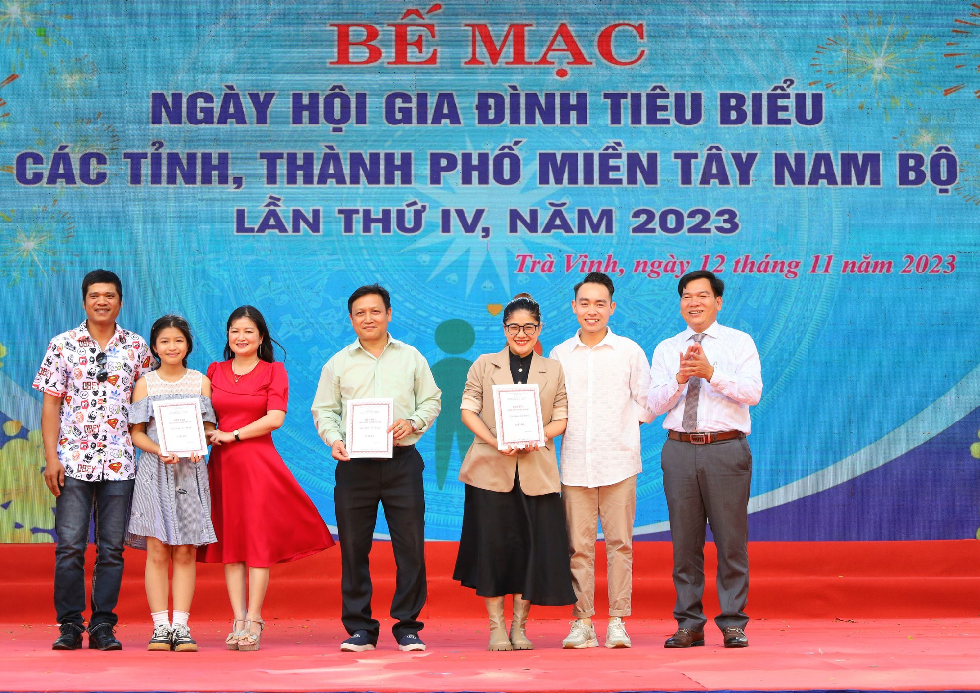 Bế mạc và trao giải Ngày hội Gia đình tiêu biểu miền Tây Nam Bộ - Ảnh 11.