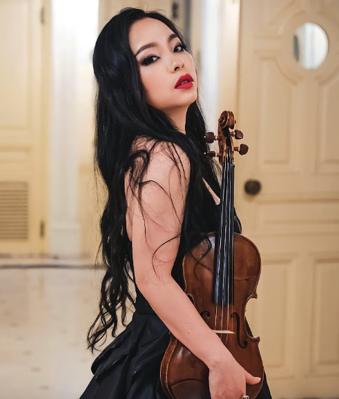 Cellist Hà Miên muốn đưa khán giả lên chuyến du hành ký ức - Ảnh 4.