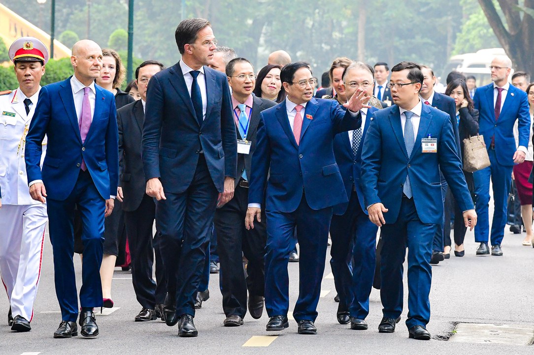 Cận cảnh Thủ tướng Phạm Minh Chính đón Thủ tướng Hà Lan - Ảnh 9.
