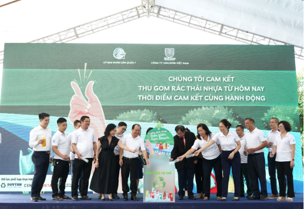 Unilever Việt Nam: “Chương trình Hồi sinh rác thải nhựa là một phần quan trọng trong chiến lược thúc đẩy tuần hoàn nhựa”