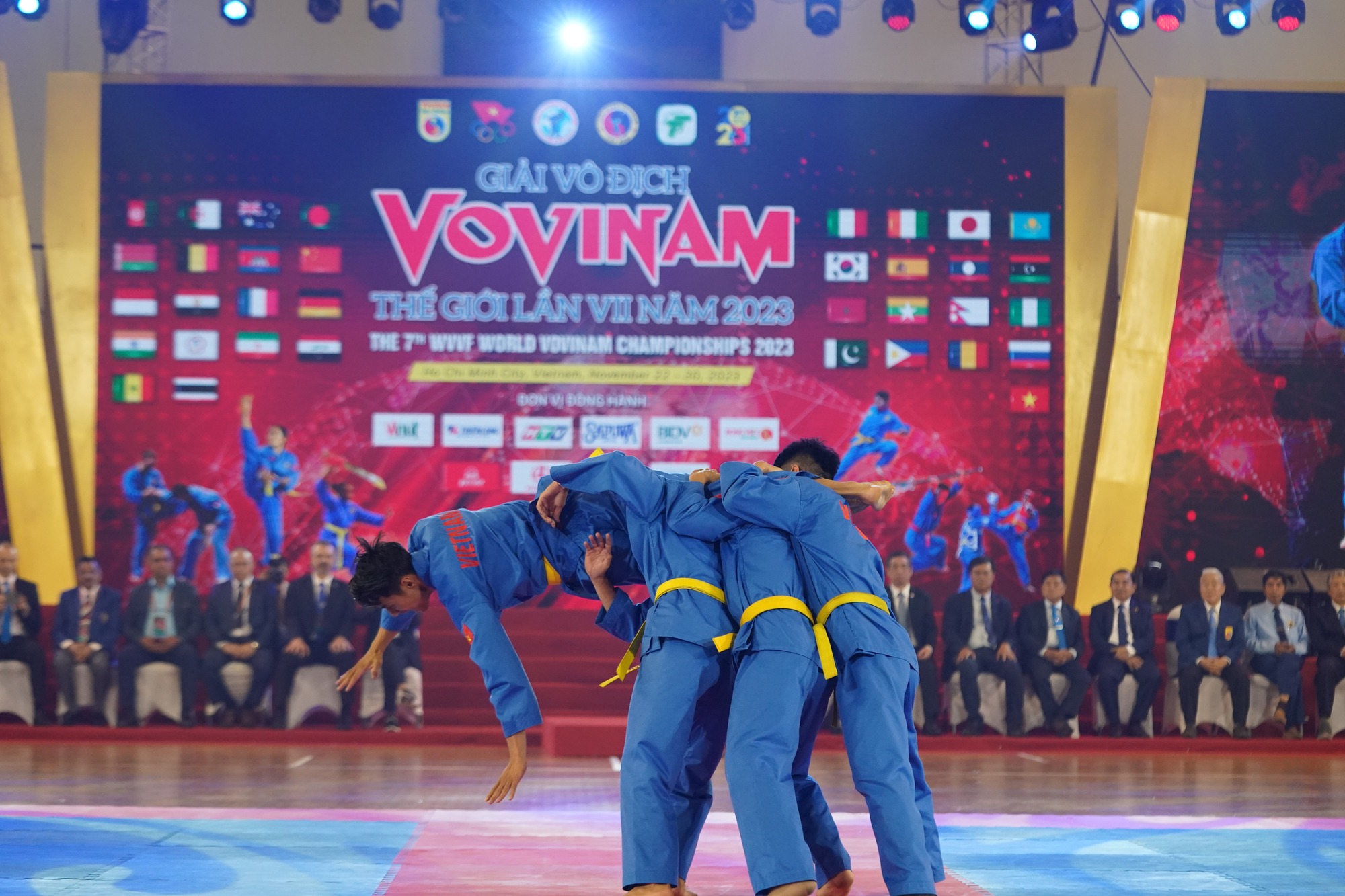 CLIP: Những màn biểu diễn ấn tượng trong lễ khai mạc Giải Vovinam thế giới lần 7-2023 - Ảnh 8.