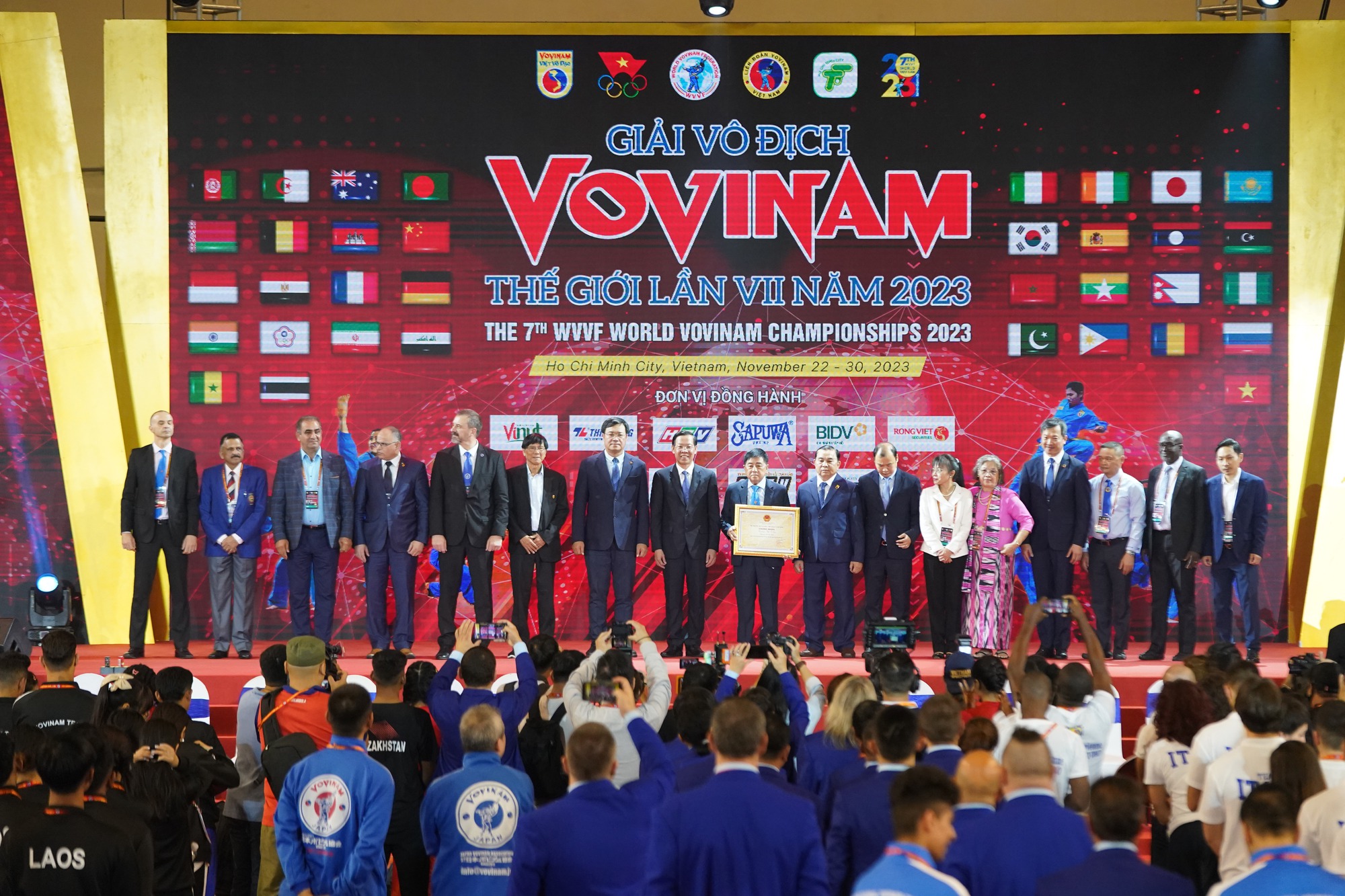 CLIP: Những màn biểu diễn ấn tượng trong lễ khai mạc Giải Vovinam thế giới lần 7-2023 - Ảnh 4.