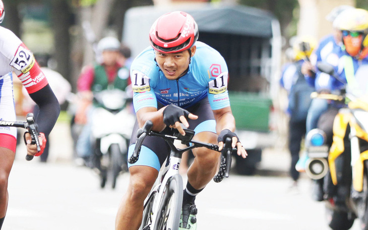Lê Nguyệt Minh giành cả Áo vàng và Áo xanh cuộc đua xe đạp Cúp phát thanh VOH 2023