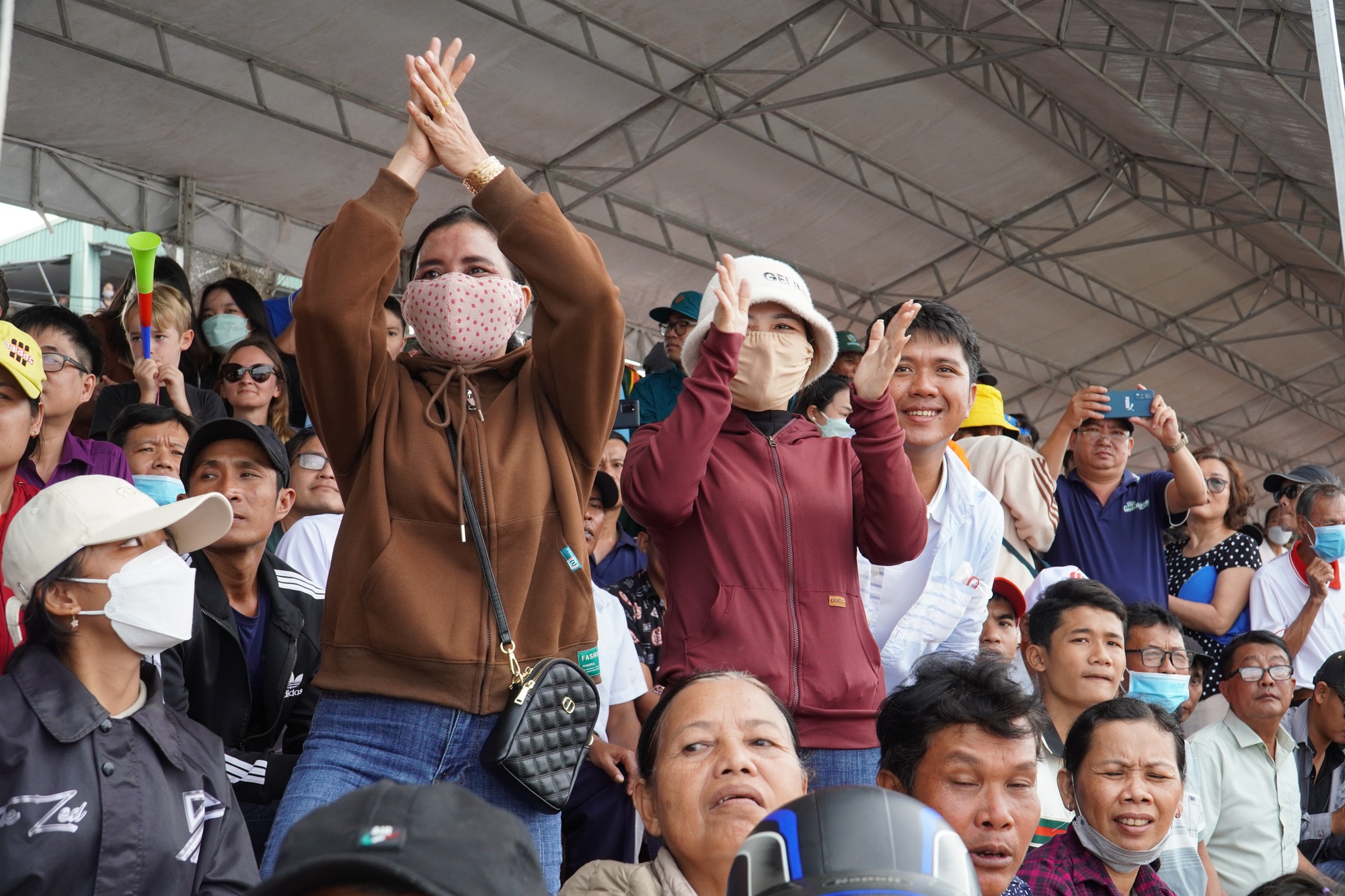 Hấp dẫn giải thể thao đặc biệt của đồng bào Khmer ở Sóc Trăng - Ảnh 20.