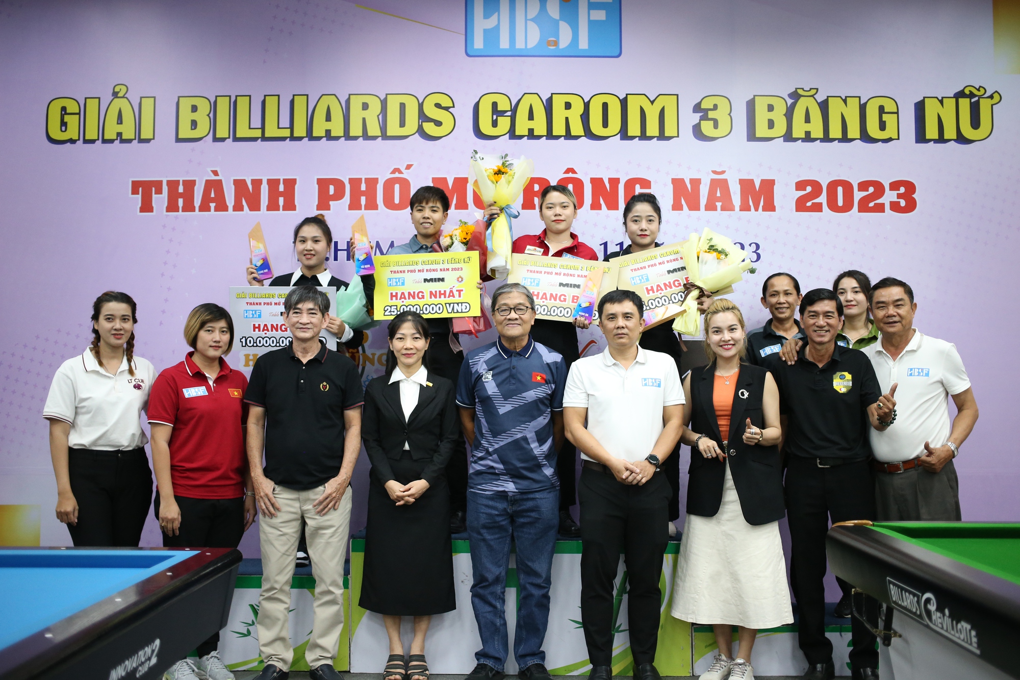 Bích Trâm vô địch Giải Billiards Carom 3 băng nữ TP HCM mở rộng 2023