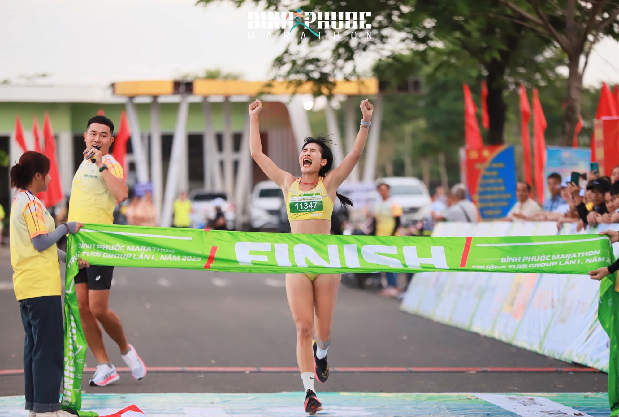 Hoàng Nguyên Thanh vô địch Giải marathon Bình Phước 2023 - Ảnh 4.
