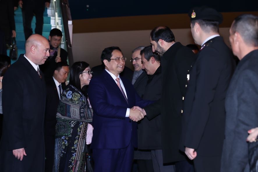 Thủ tướng Phạm Minh Chính tới Ankara, bắt đầu thăm chính thức Thổ Nhĩ Kỳ - Ảnh 1.