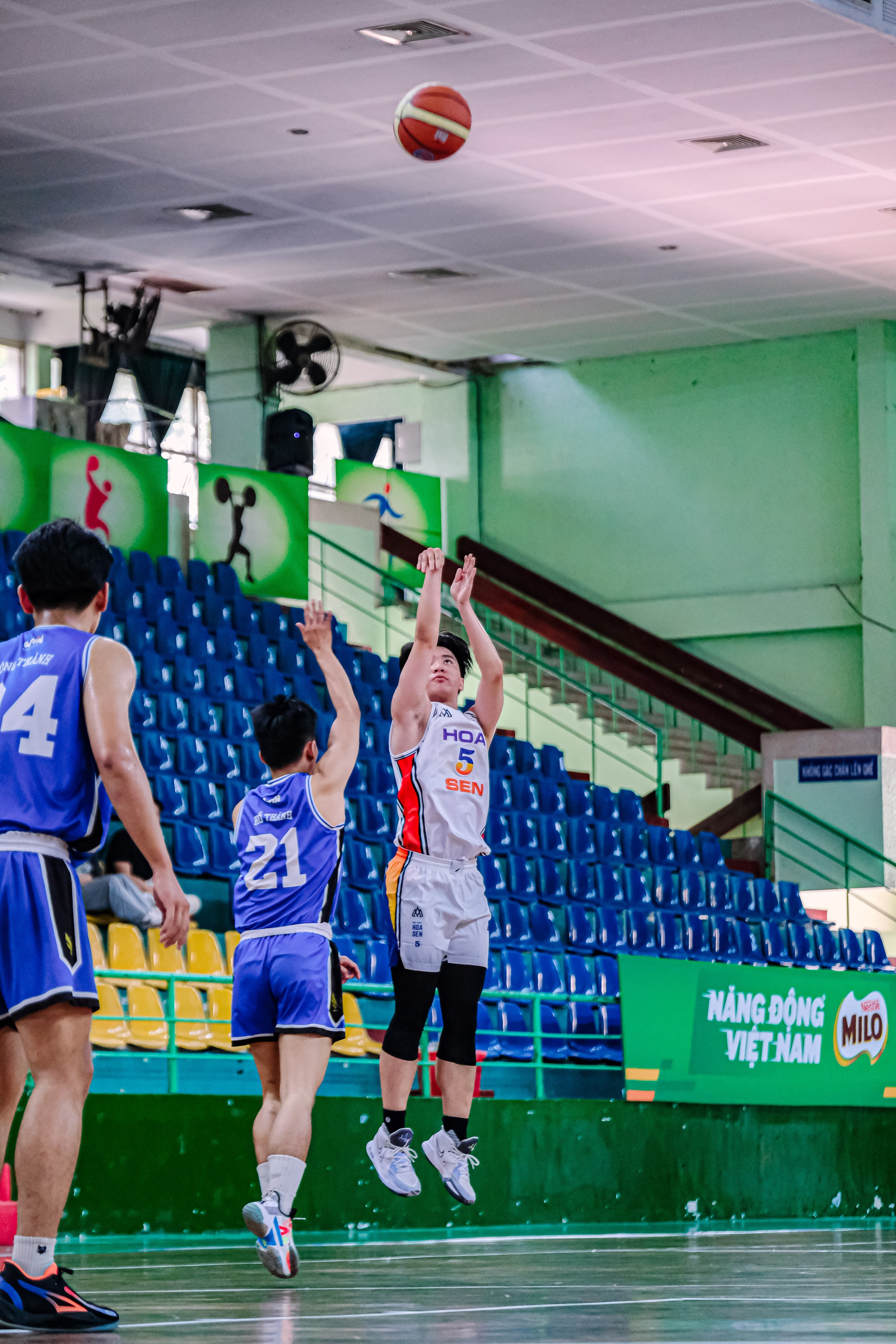 Khoảnh khắc ấn tượng giải bóng rổ sinh viên TP HCM- Ảnh 8.