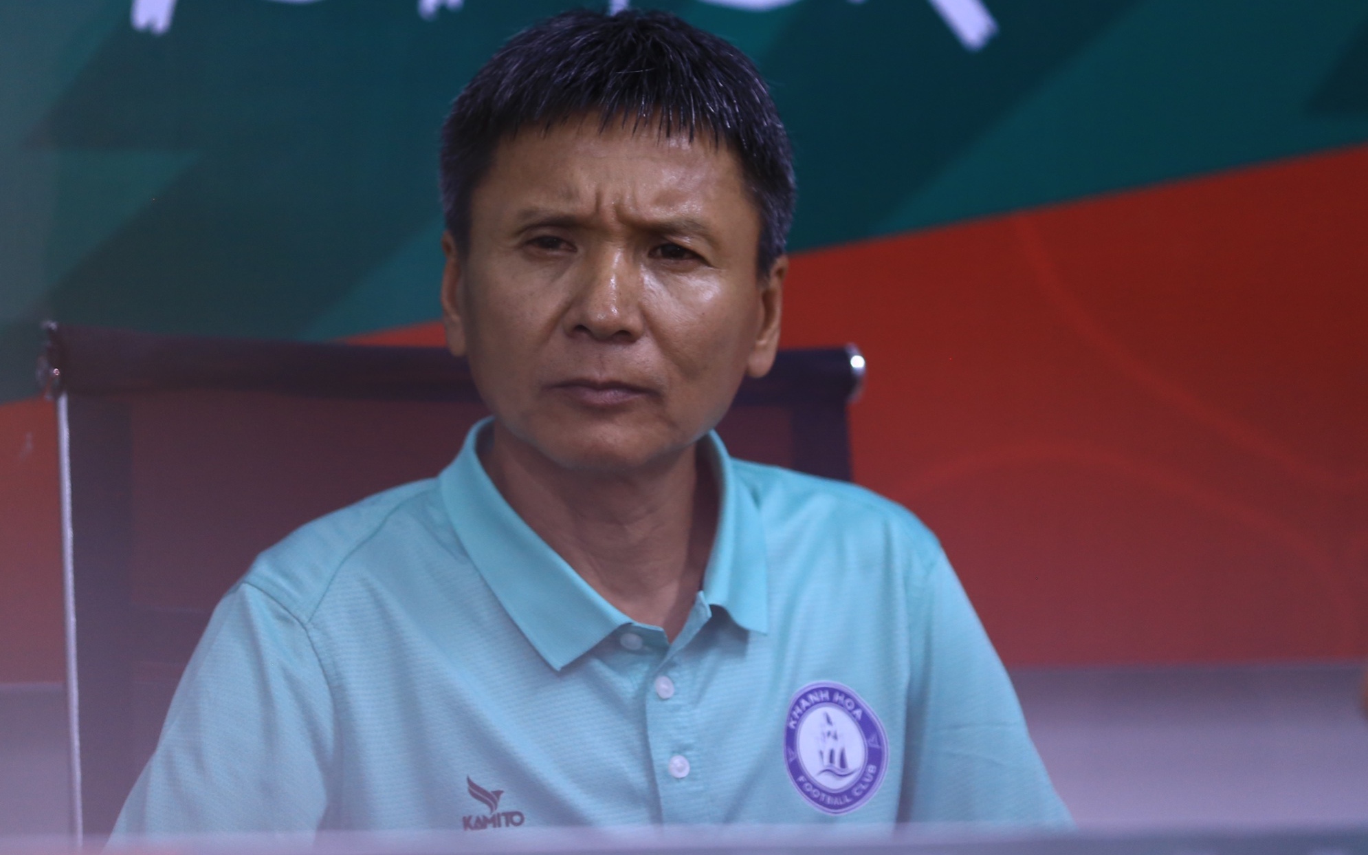 HLV Võ Đình Tân bỏ ngỏ khả năng tiếp tục gắn bó với đội Khánh Hòa 