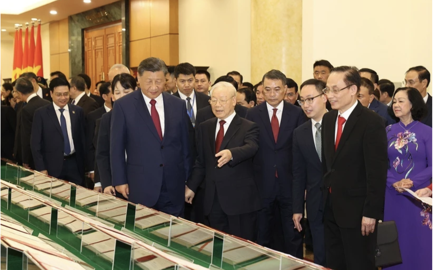 Việt Nam - Trung Quốc ký kết 36 văn kiện hợp tác