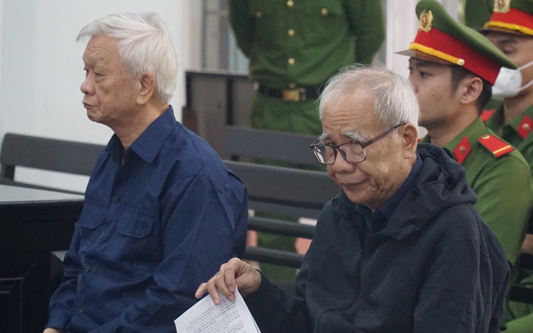 Án phạt nào cho các cựu chủ tịch và phó chủ tịch tỉnh Khánh Hòa?