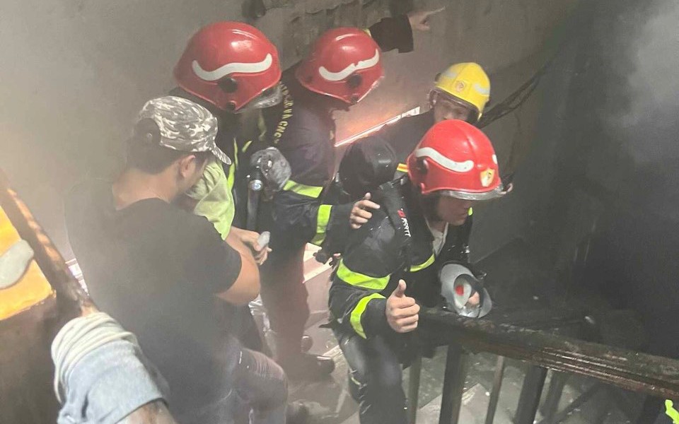 12 người thoát nạn trong vụ cháy nhà 17 phòng ở TP HCM