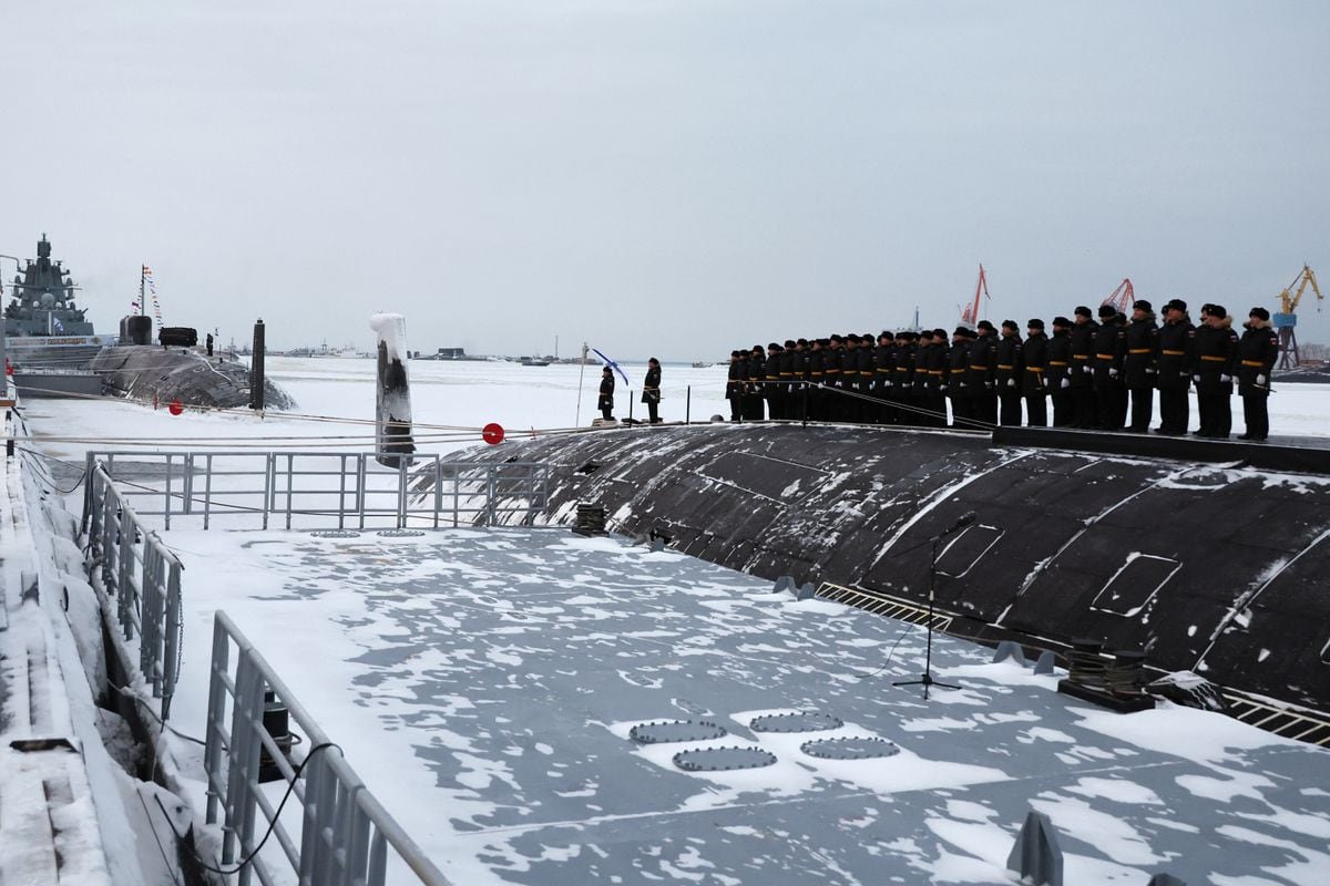 Cận cảnh bộ đôi tàu ngầm hạt nhân uy lực mới của Nga- Ảnh 2.