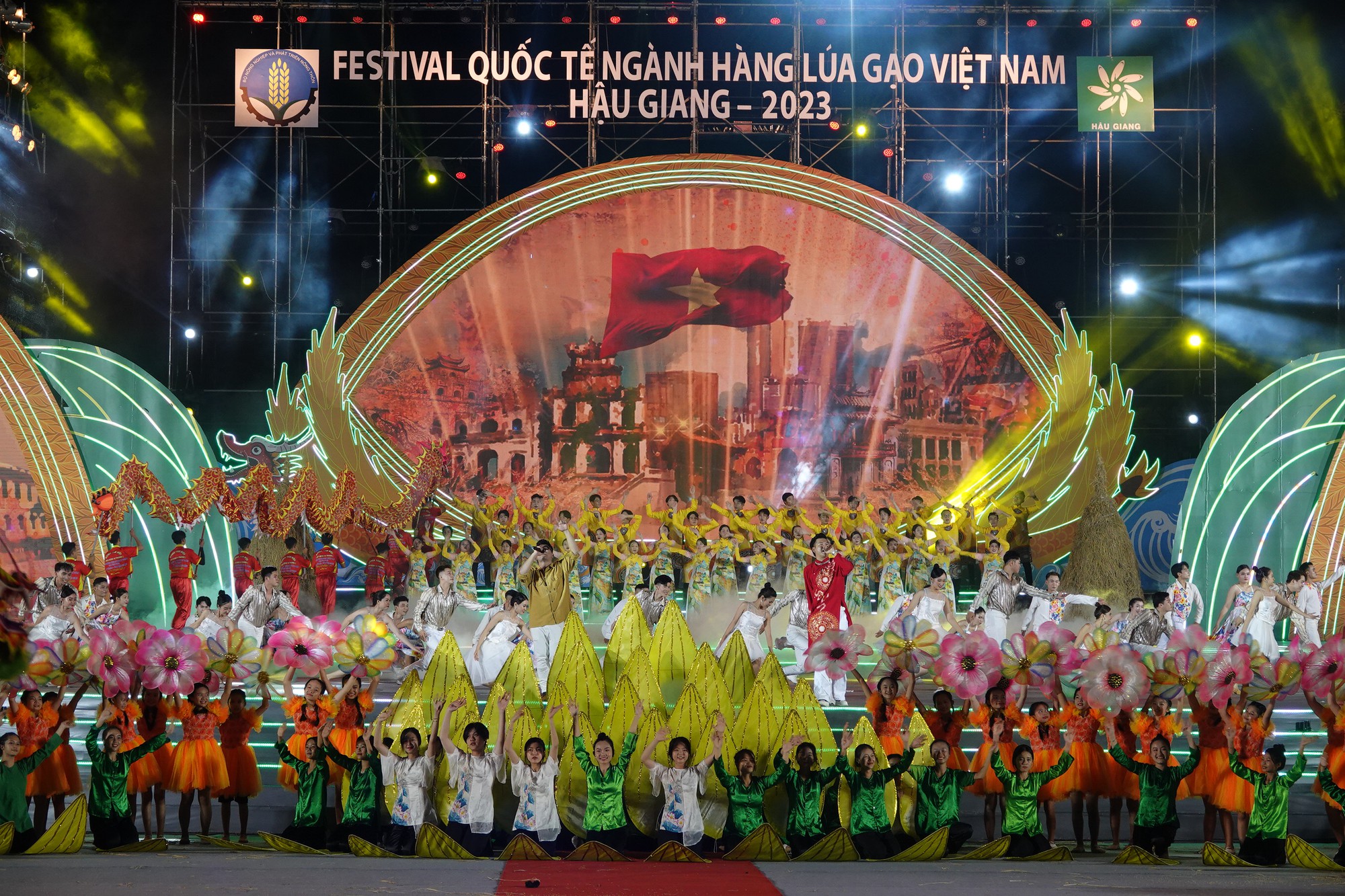 Đặc sắc lễ khai mạc festival quốc tế về lúa gạo tại Hậu Giang- Ảnh 13.