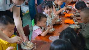 Dấu chân thiện nguyện của Quỹ Chăm sóc Sức khỏe Gia đình Việt Nam- Ảnh 1.