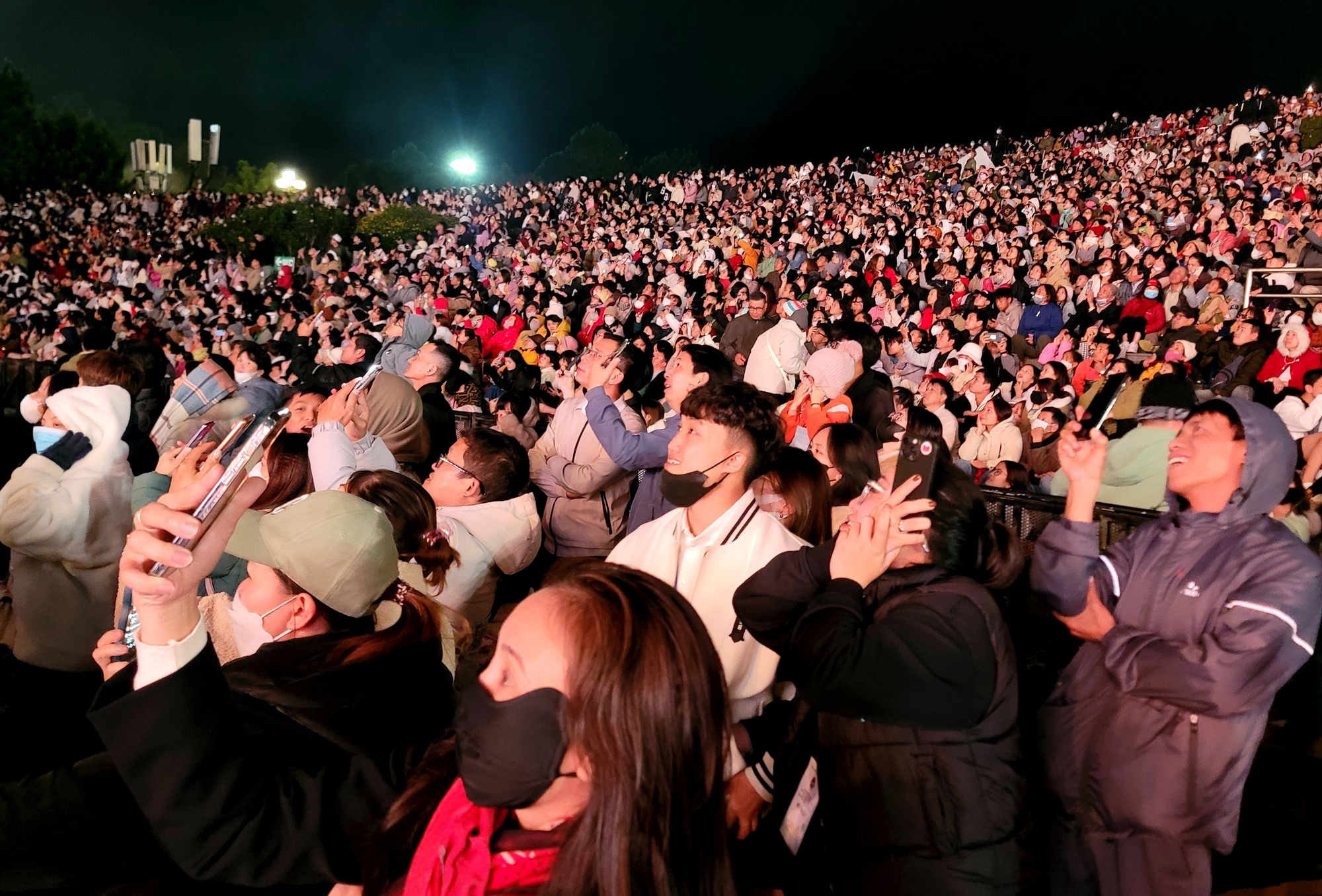 Gần 20.000 người tham dự ngày trọng đại Đà Lạt tròn 130 "tuổi"- Ảnh 9.