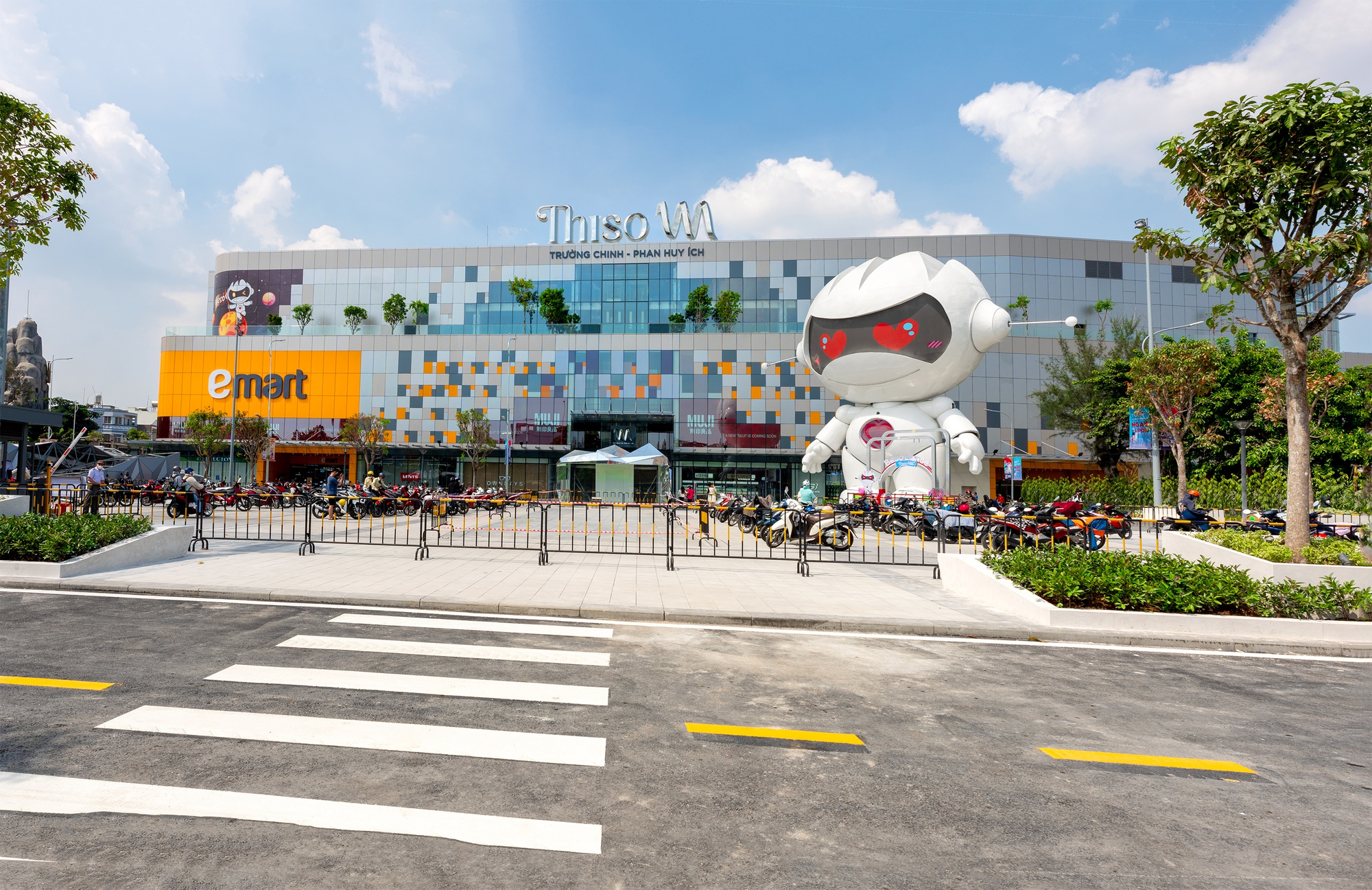 Emart Sắp Khai Trương: Khám Phá Siêu Thị Mới Mở Tại Việt Nam