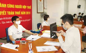 Phải nộp thuế thu nhập cá nhân