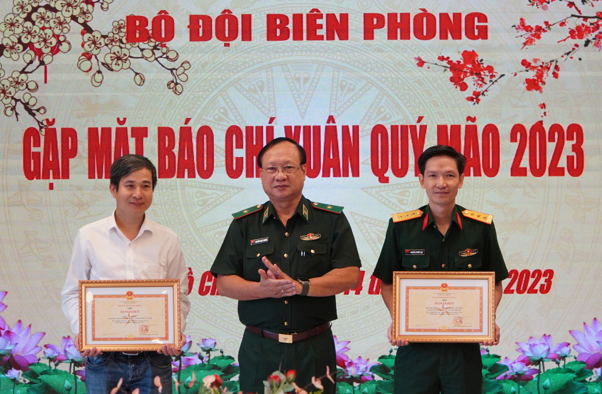 Báo chí chung tay giữ vững trật tự an toàn xã hội - Ảnh 1. Báo chí chung tay giữ vững trật tự an toàn xã hội - Ảnh 1.