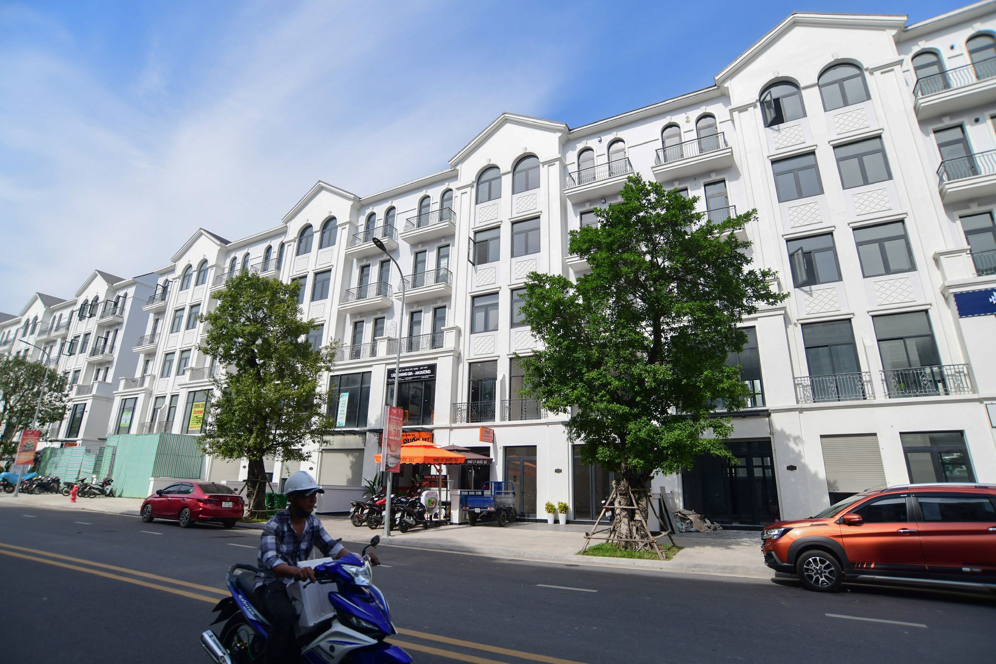 Gỡ khó cho bất động sản, cách nào? - Ảnh 2. Gỡ khó cho bất động sản, cách nào? - Ảnh 2.