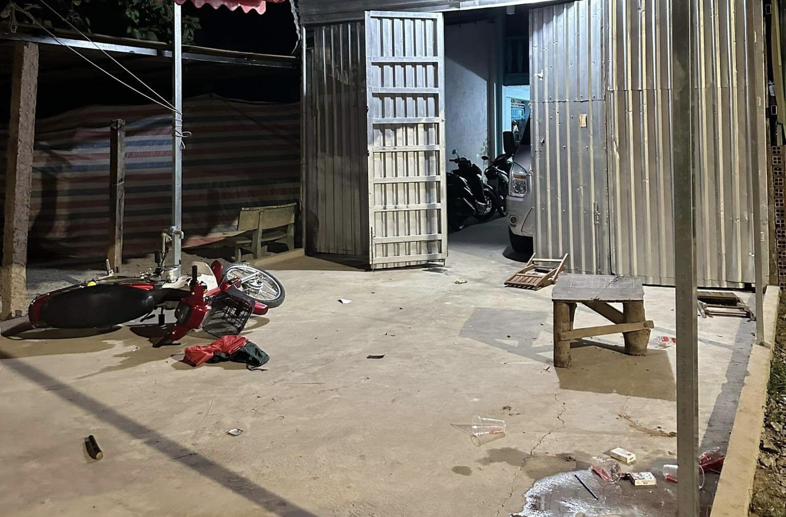 Bình Dương: Suýt có án mạng sau khi nhắn tin rủ vợ bạn đi nhà nghỉ để cấn trừ nợ - Ảnh 3. Bình Dương: Suýt có án mạng sau khi nhắn tin rủ vợ bạn đi nhà nghỉ để cấn trừ nợ - Ảnh 3.