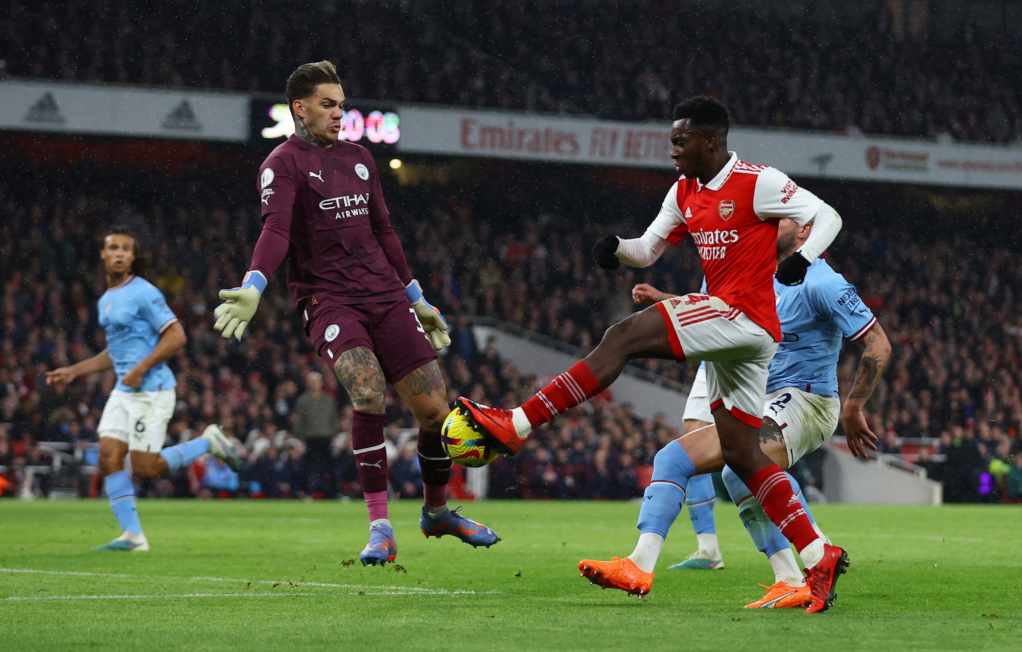 Haaland bùng nổ, Man City đè bẹp Arsenal tại Emirates - Báo Người lao động