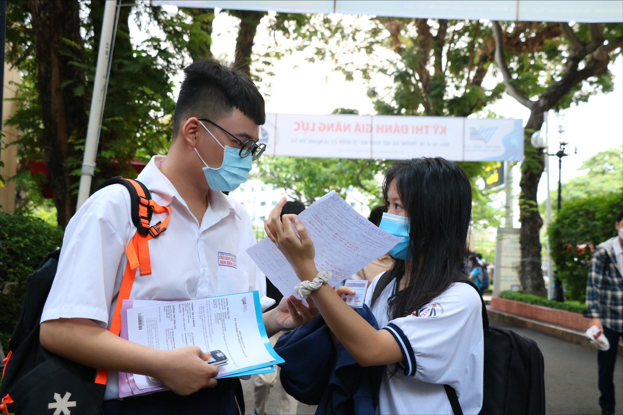 Đề thi môn Ngữ văn tốt nghiệp THPT năm 2023 chính thức