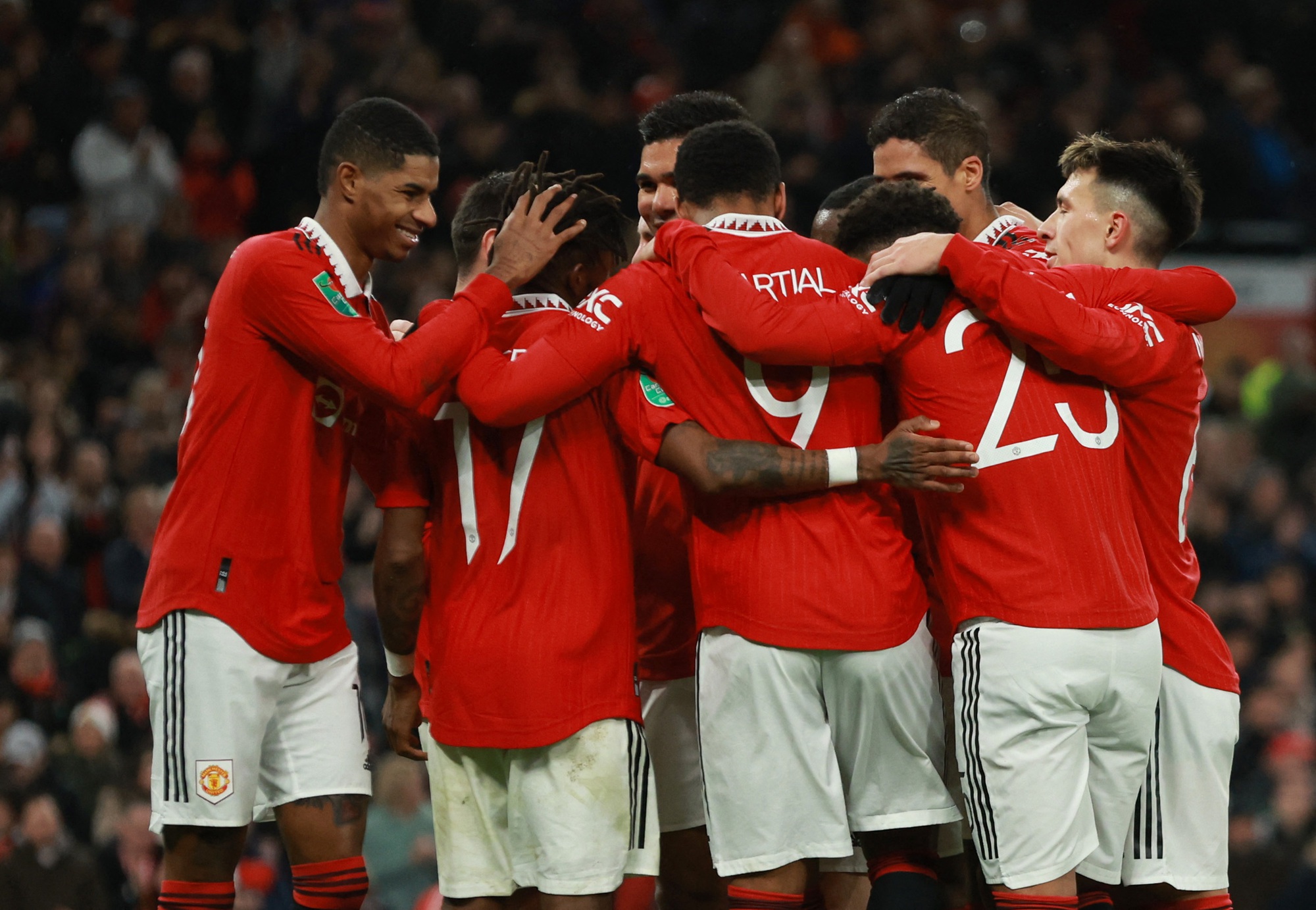 Ba phút bùng nổ, Man United giành vé vào chung kết League Cup - Ảnh 6.