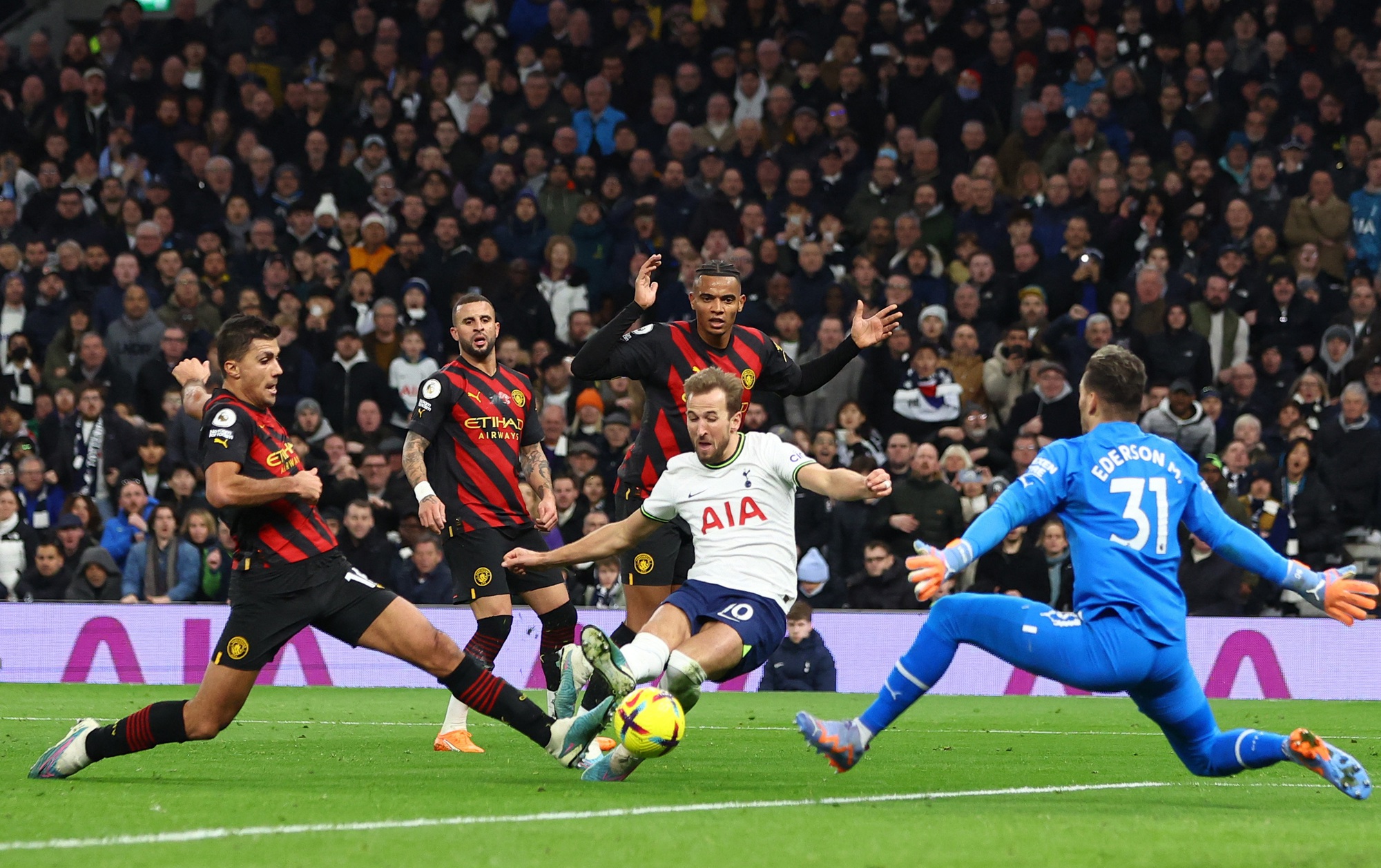 Tottenham hạ Man City, Harry Kane xô đổ kỷ lục ghi bàn - Ảnh 3.