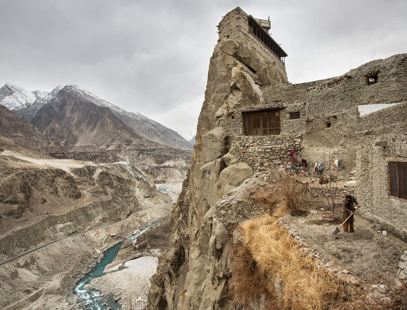 Bí quyết trường sinh: Huyền thoại trên dãy Himalaya - Ảnh 3.