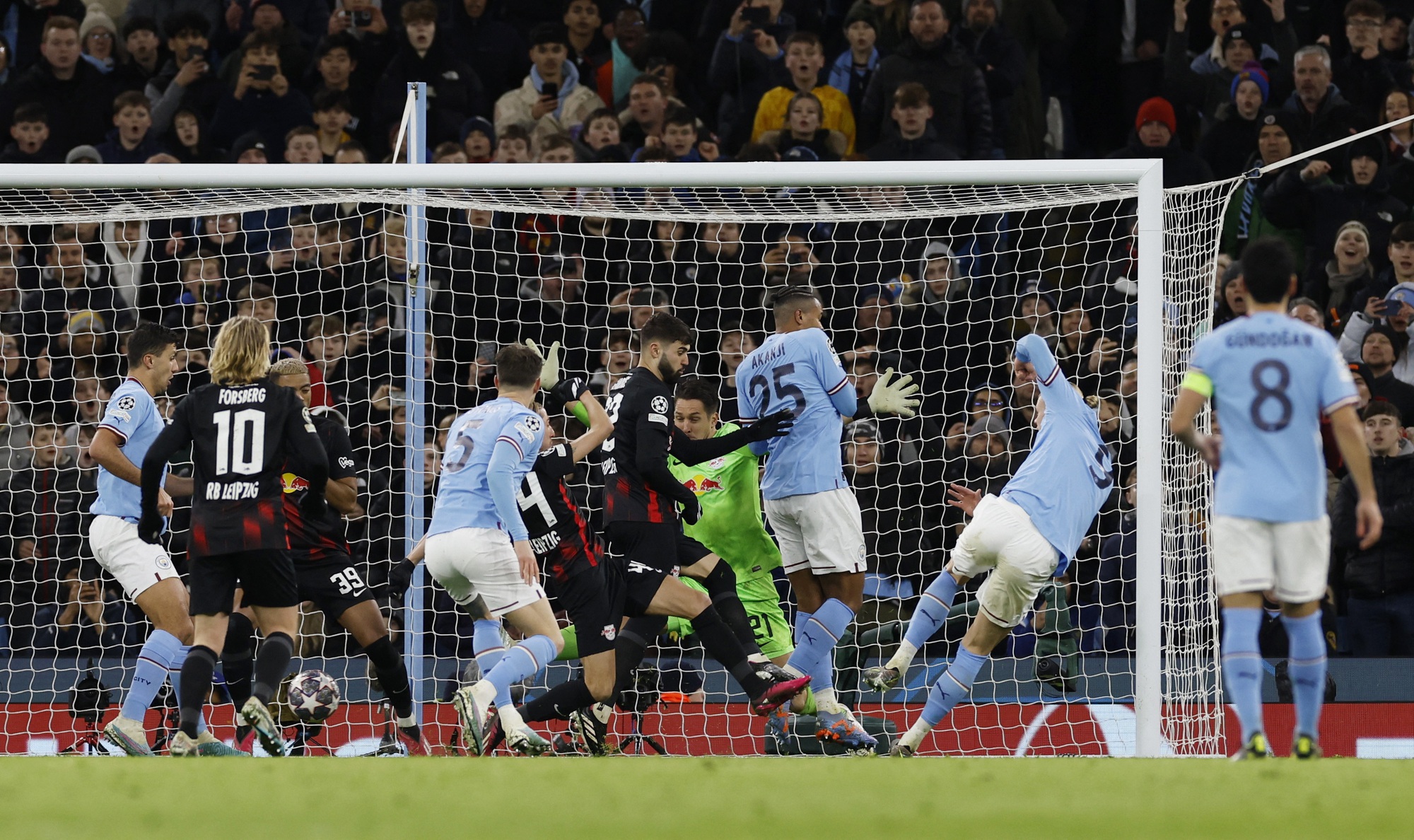 Haaland bùng nổ 5 bàn, Man City thắng hủy diệt RB Leipzig 7-0 - Ảnh 3.