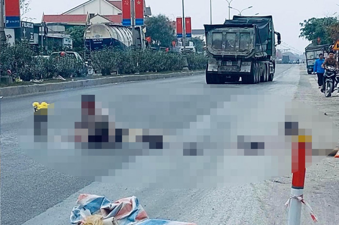 Xảy ra liên tiếp 2 vụ va chạm với xe đầu kéo, 2 phụ nữ tử vong - Ảnh 1.