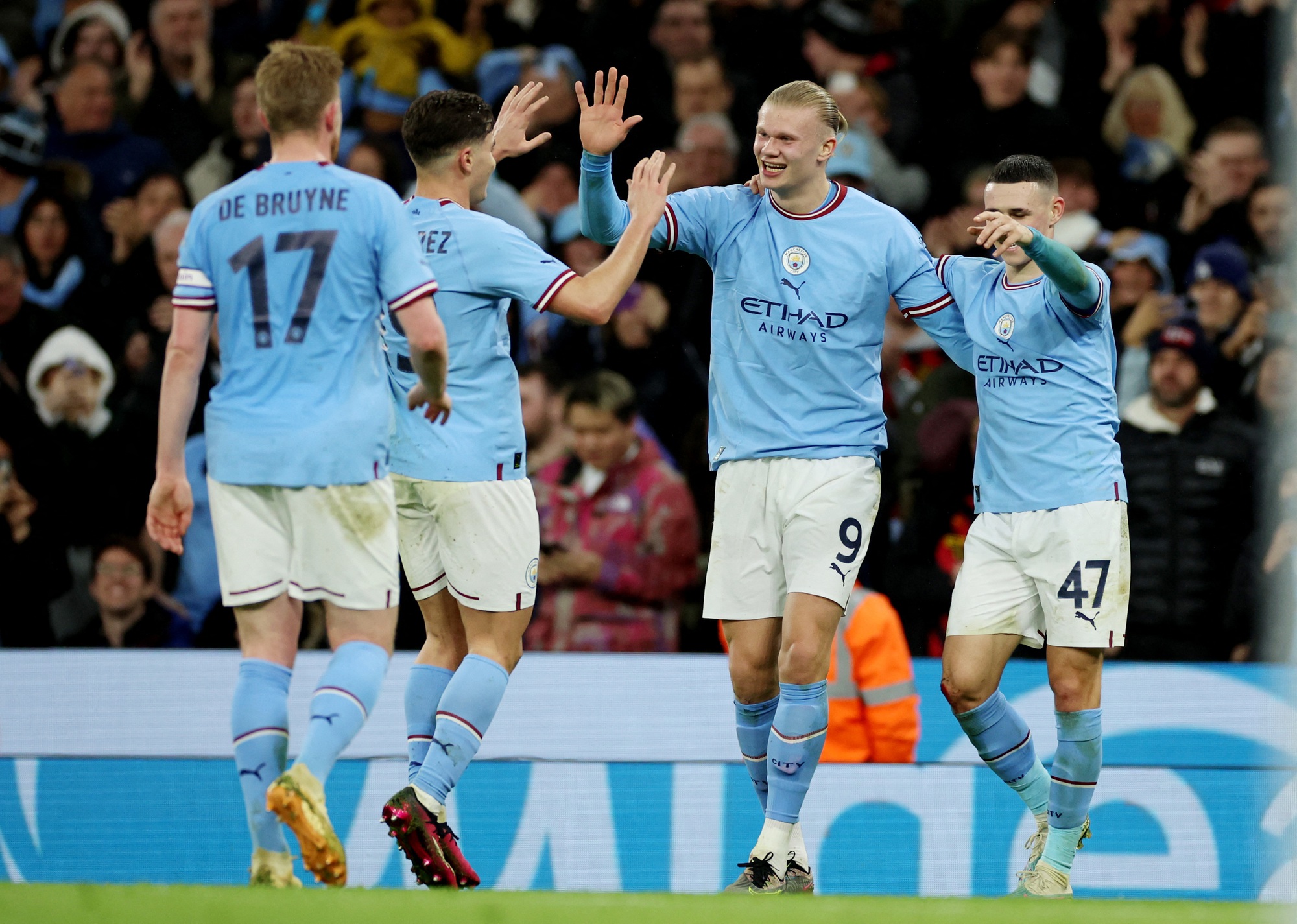 Haaland lập hat-trick khủng, Man City hạ Burnley vào bán kết FA Cup - Ảnh 4.