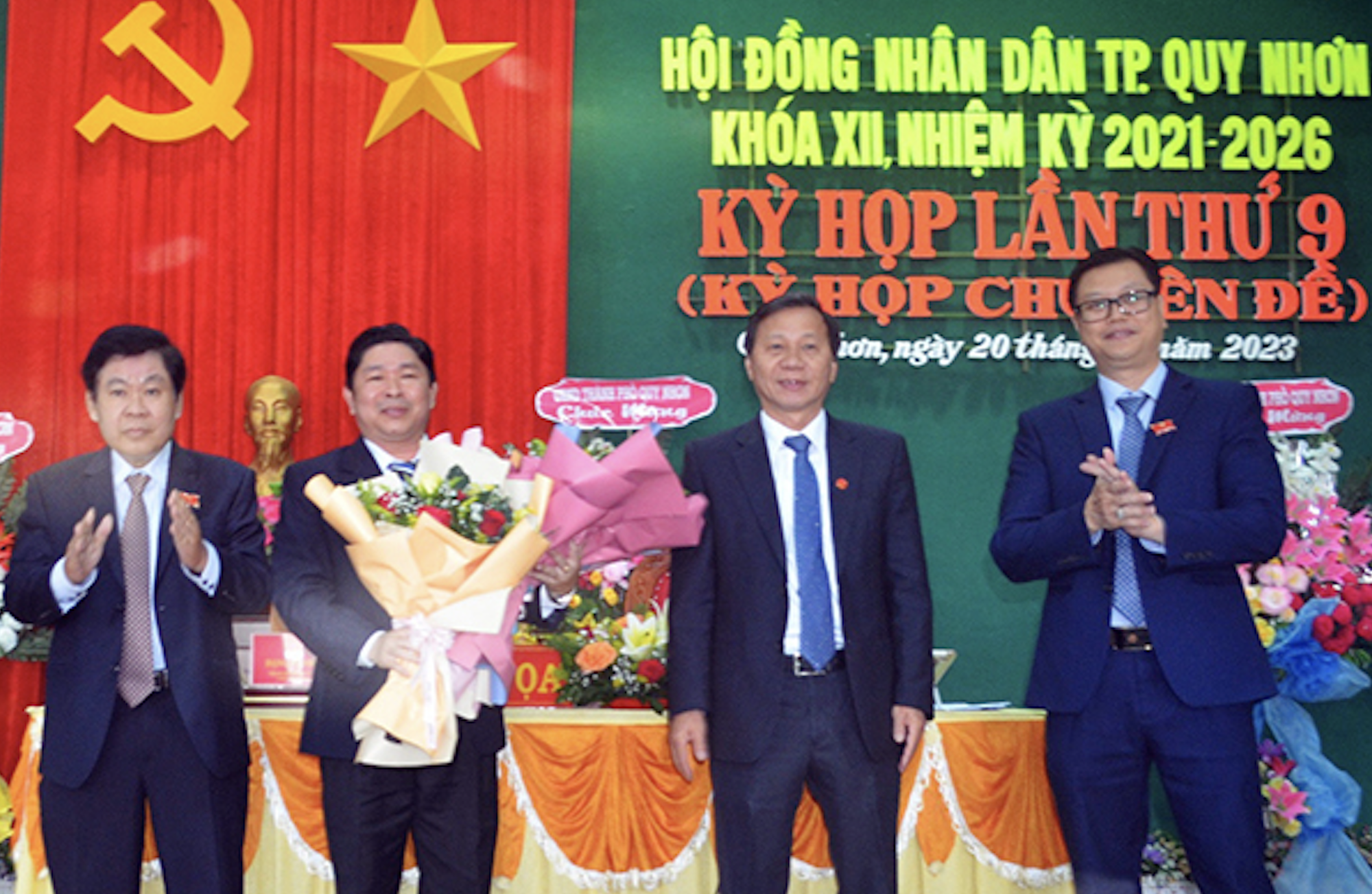 Ông Nguyễn Đức Toàn được bầu giữ chức Phó Chủ tịch TP Quy Nhơn - Ảnh 1.
