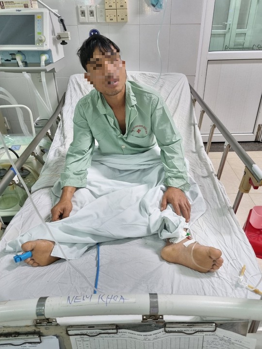 Ngộ độc cá chép ở Quảng Nam: Người cuối cùng cai máy thở - Ảnh 2.