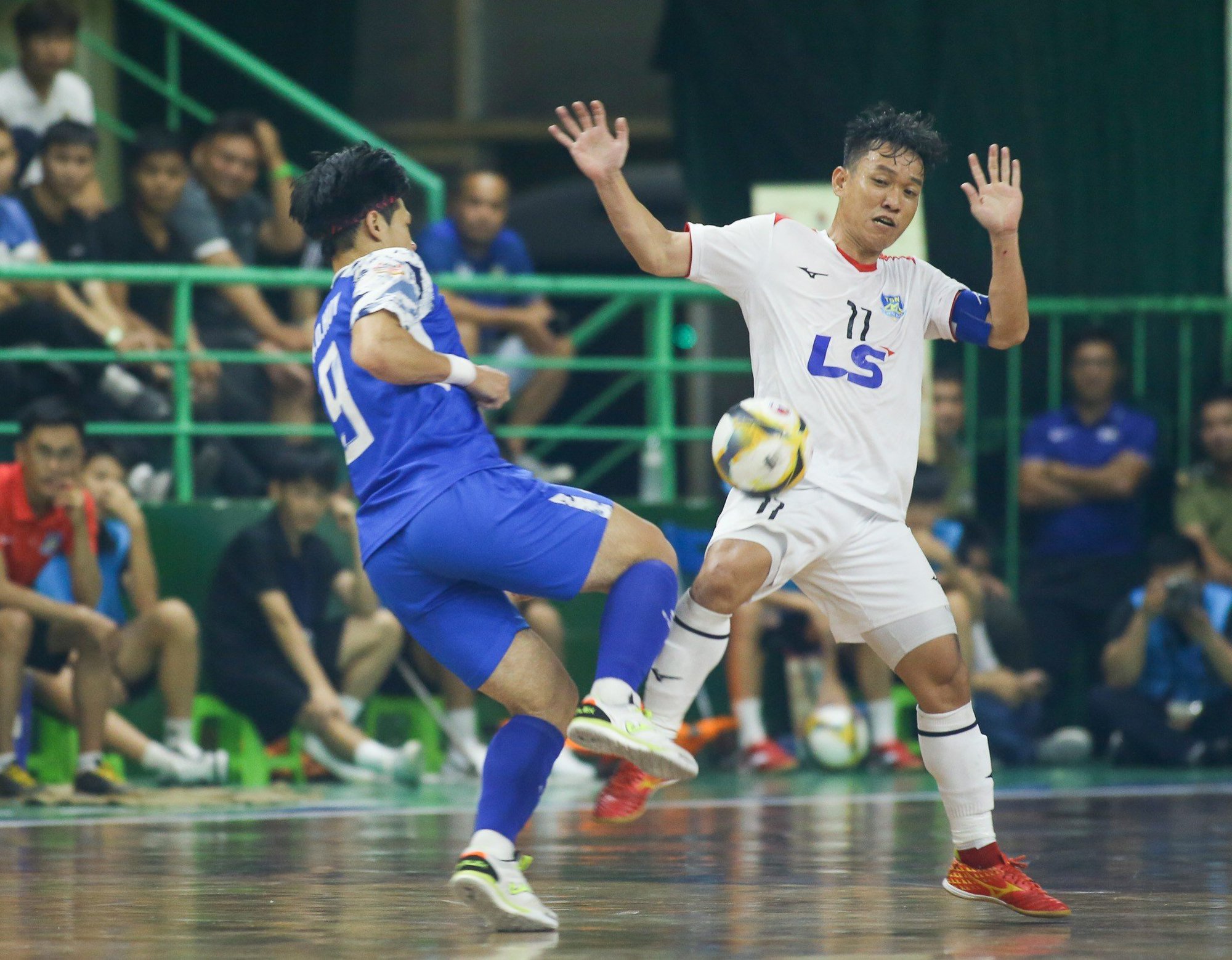 Derby futsal TP HCM: Sahako giành lại 1 điểm trong trận cầu nhiều tranh cãi - Ảnh 5.