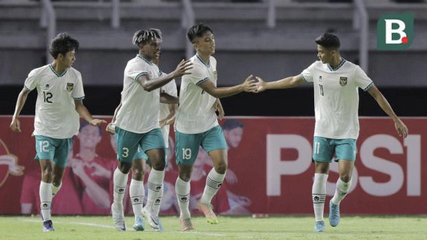 FIFA bất ngờ hủy lễ bốc thăm U20 World Cup ở Indonesia - Ảnh 1.