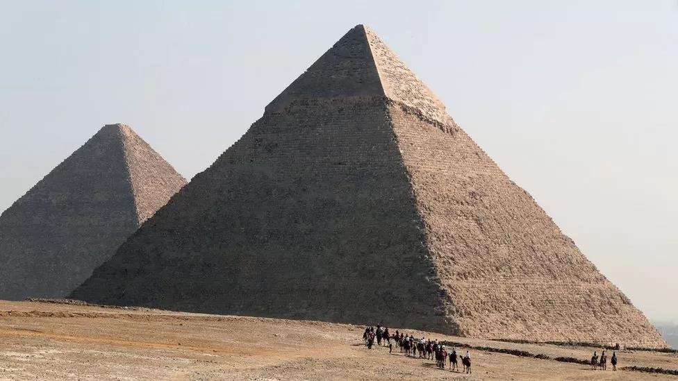 Cosmic Rays Penetrate” The Pyramids Of Giza Revealing The Mysterious Corridor