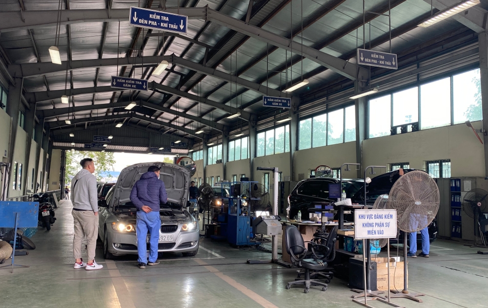 Vụ đăng kiểm đã khởi tố 379 bị can, Trung tướng Tô Ân Xô khẳng định tiếp tục tăng - Ảnh 1.