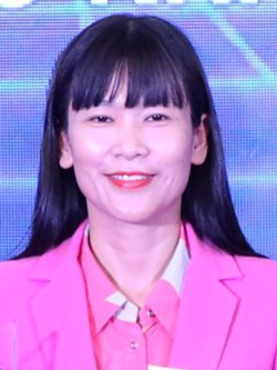 8-ba-Trinh-thi-Hong-Van